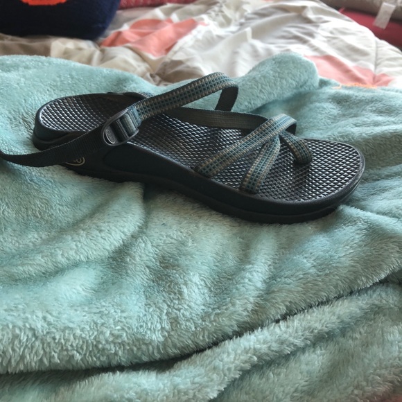 Chacos - Picture 3 of 4